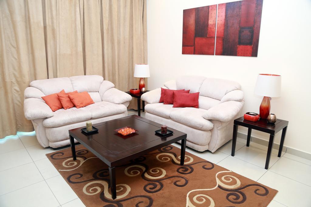 Armada Living - Holiday Homes Rental Дубай Экстерьер фото